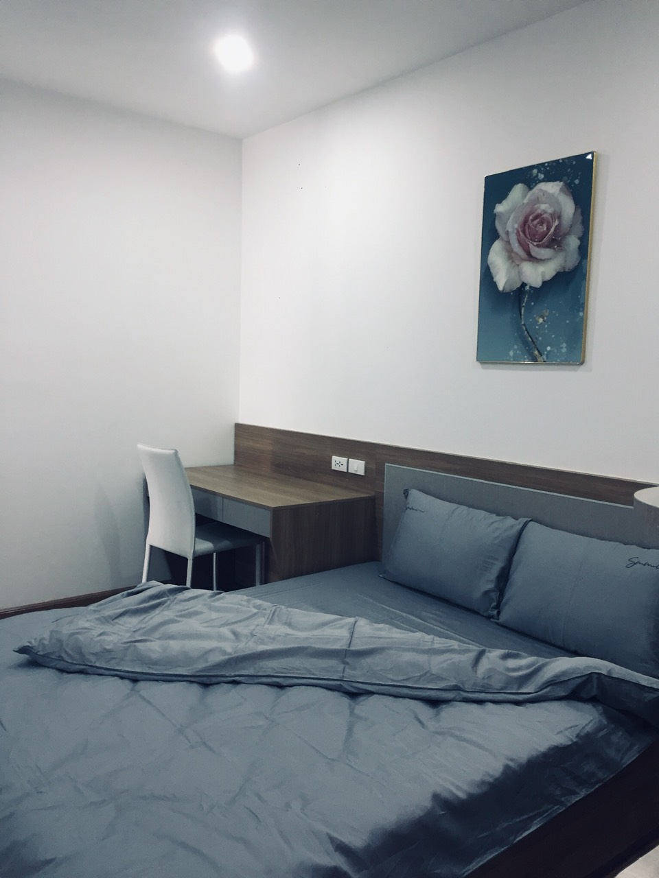 Cho thuê chung cư Iris Garden, full đồ , 13tr/1 tháng. 62m2