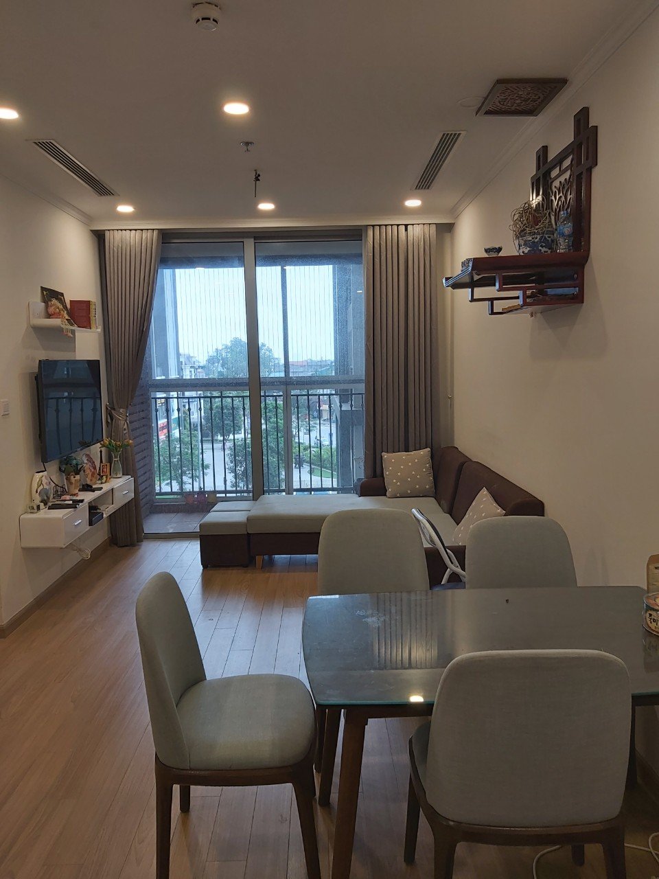 Cho thuê chung cư vin gardennia .54m2. full đồ. 11 tr/1 tháng